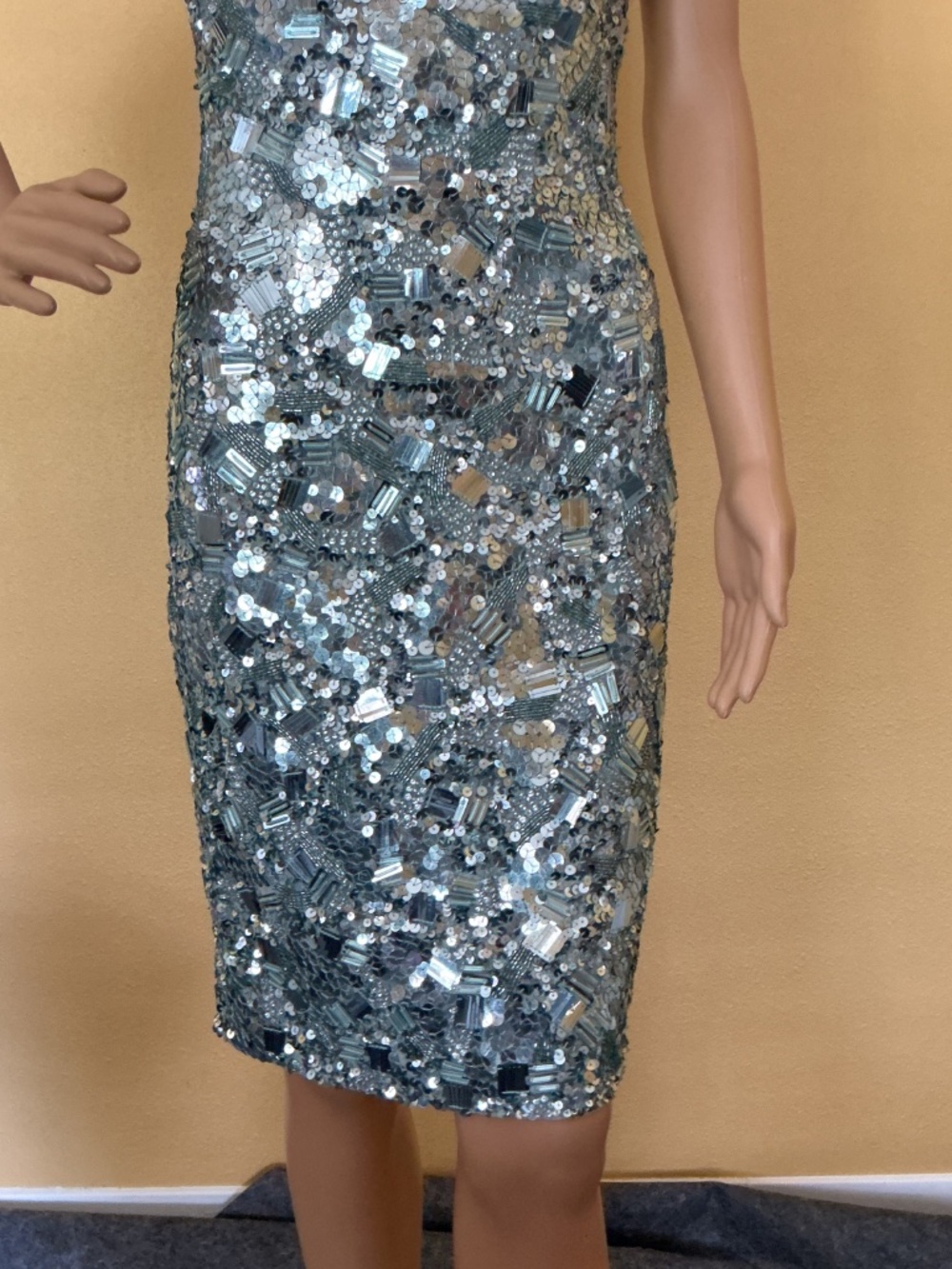 Alice and Olivia Sequin Midi Blue Dress NWT Size 8 - Picture 5 of 8